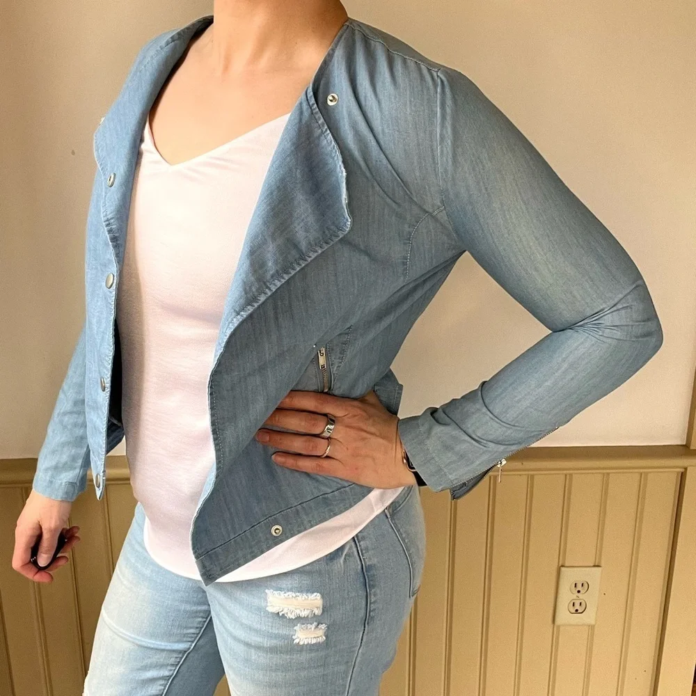 Khloé California M Chambray Denim Moto Jacket Fall Layering Grunge Biker Classic